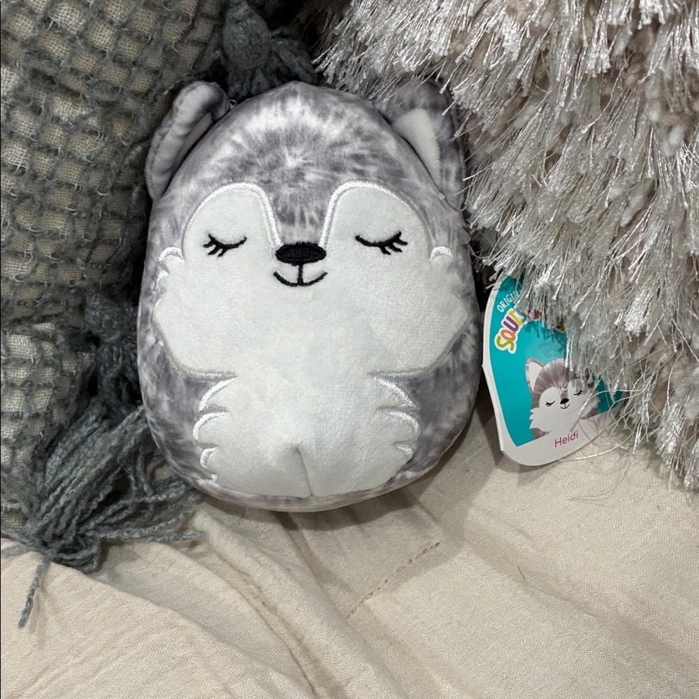 Squishmallows Heidi the Wolf 5"